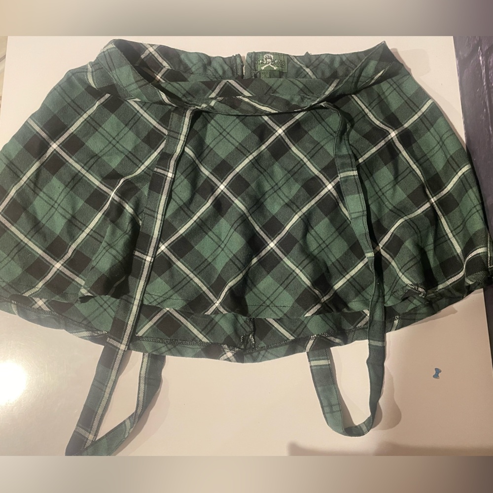 Royal bones by Tripp nyc size large green and black skirt with suspenders